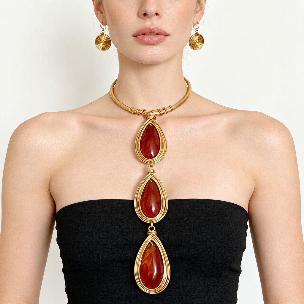 Classy Amber Teardrop Collar Necklace & Earring Set