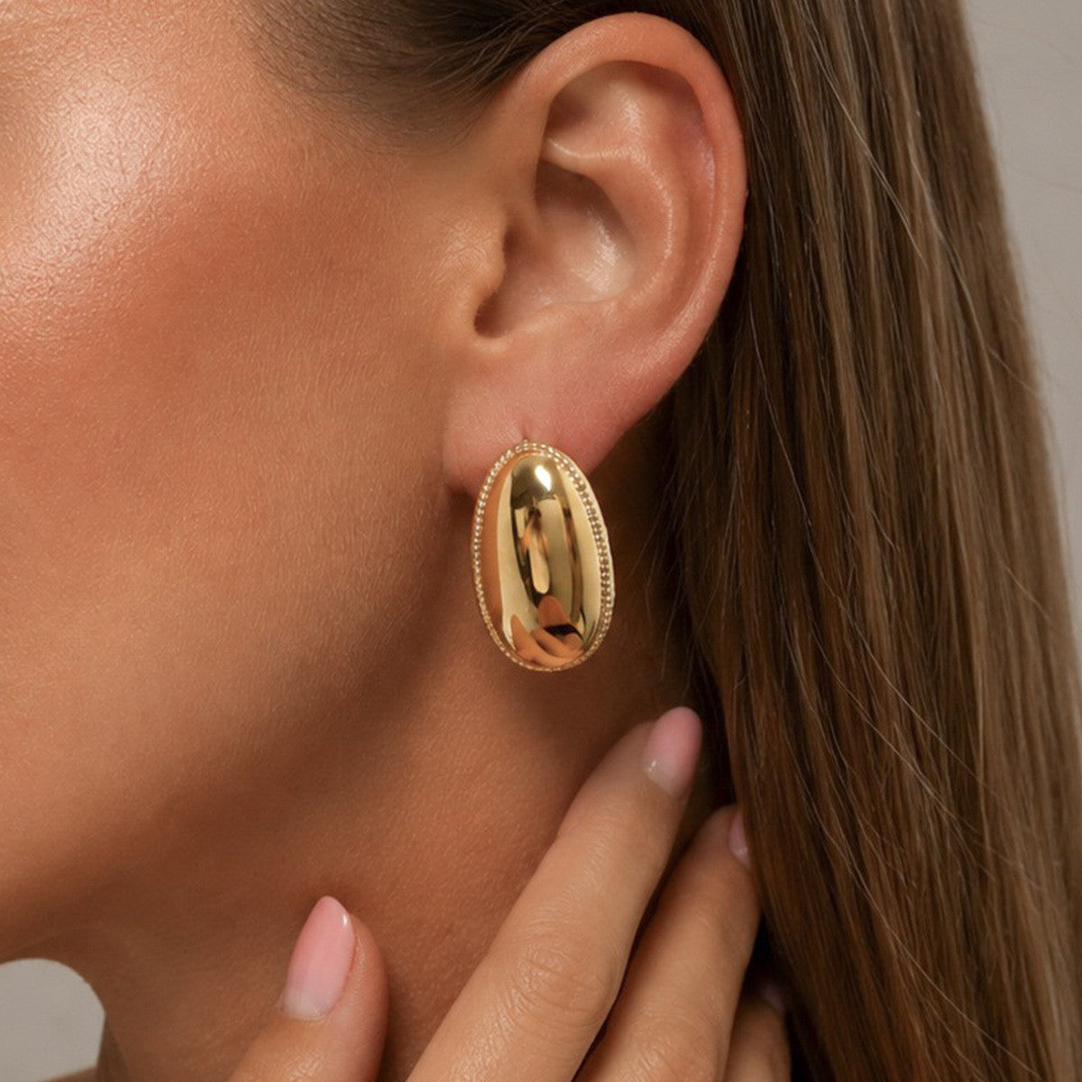 Classy Polished Oval Beaded Stud Earrings