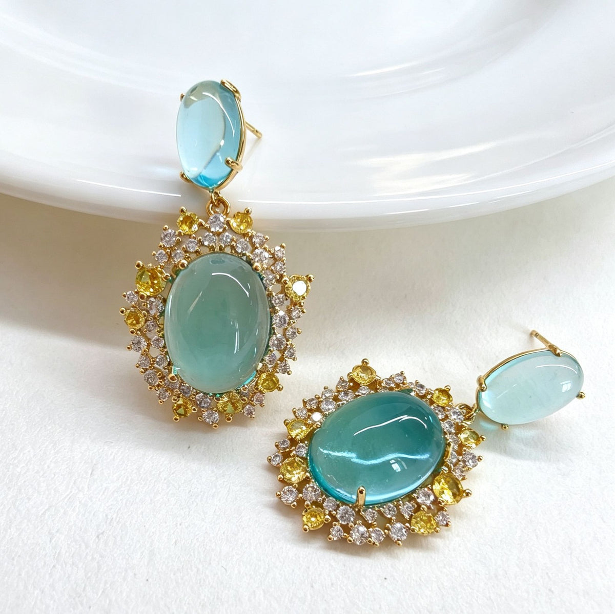 Elegant Vintage Blue Oval Drop Earrings