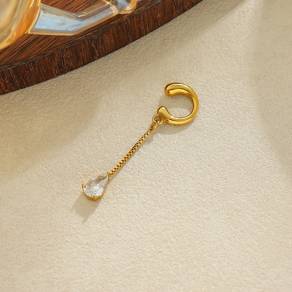 Dainty Teardrop Zircon Tassel Ear Cuff