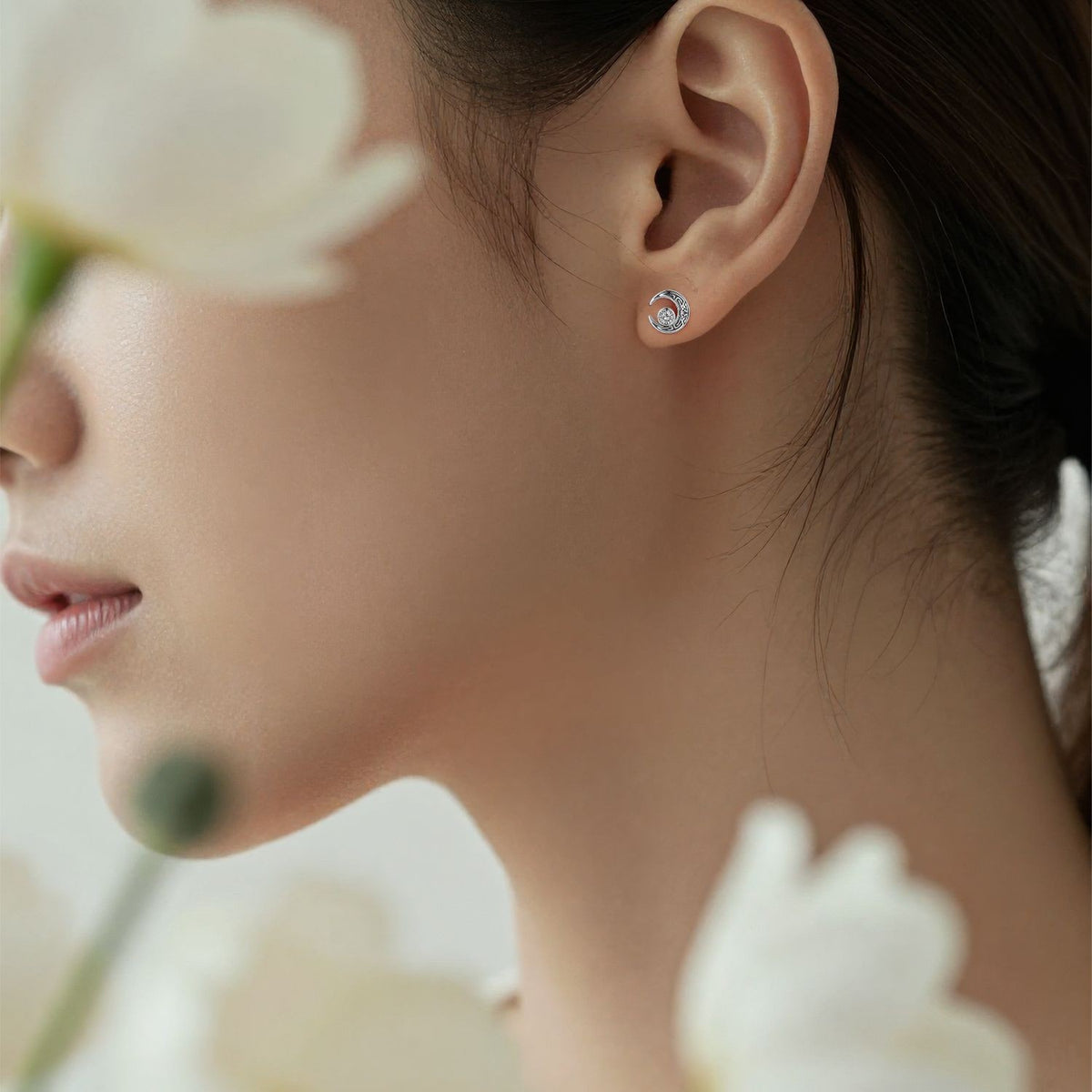 Elegant Celtic Knot Crescent Moon Stud Earrings
