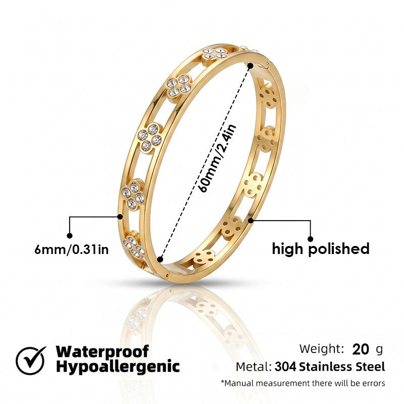 18k Classy Rhinestone Star & Flower Bangle Set