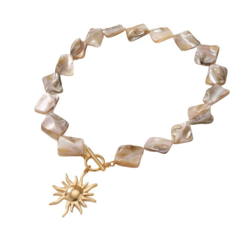 Classy Irregular Pearl Sun Necklace