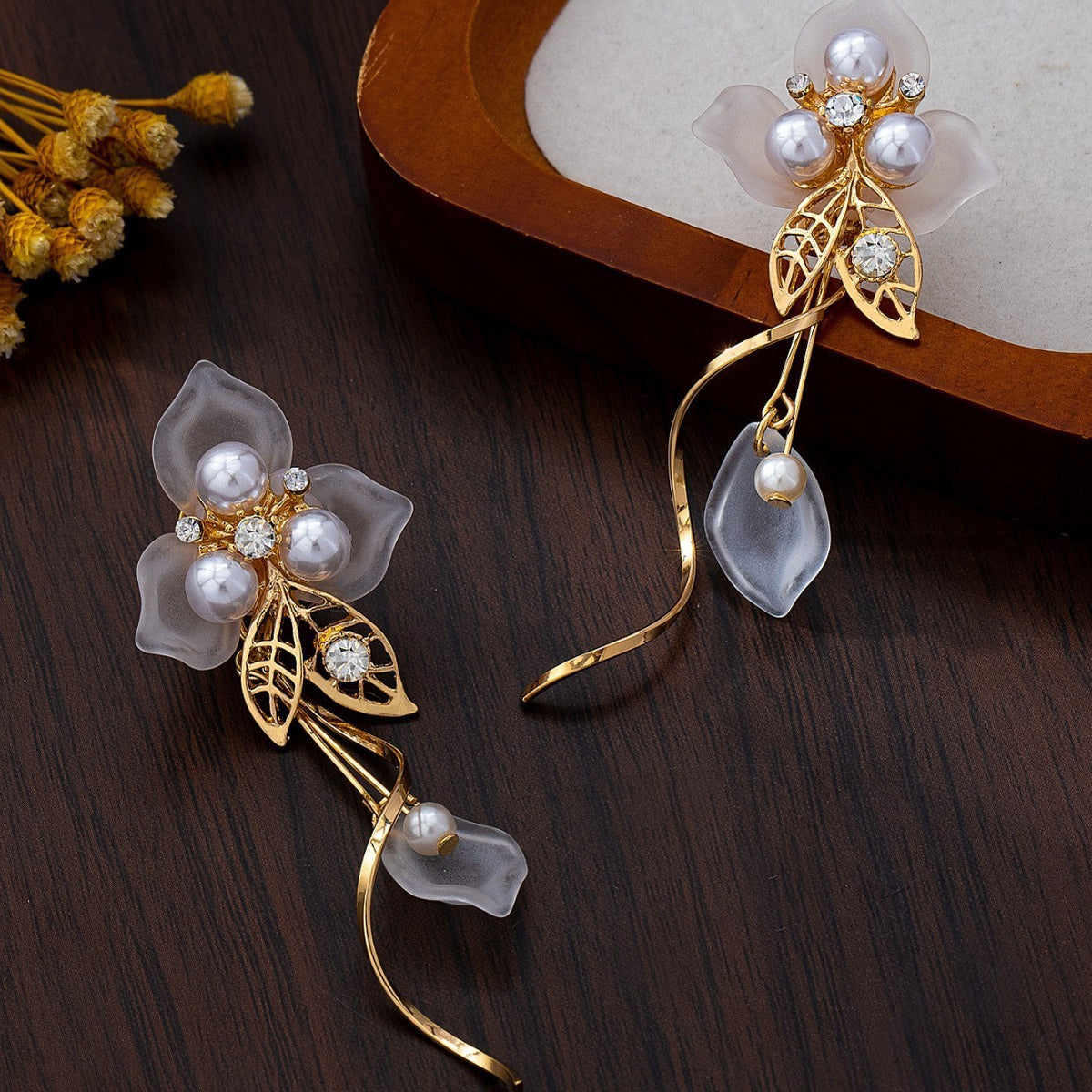 Romantic Acrylic Flower Pearl Drop Earrings