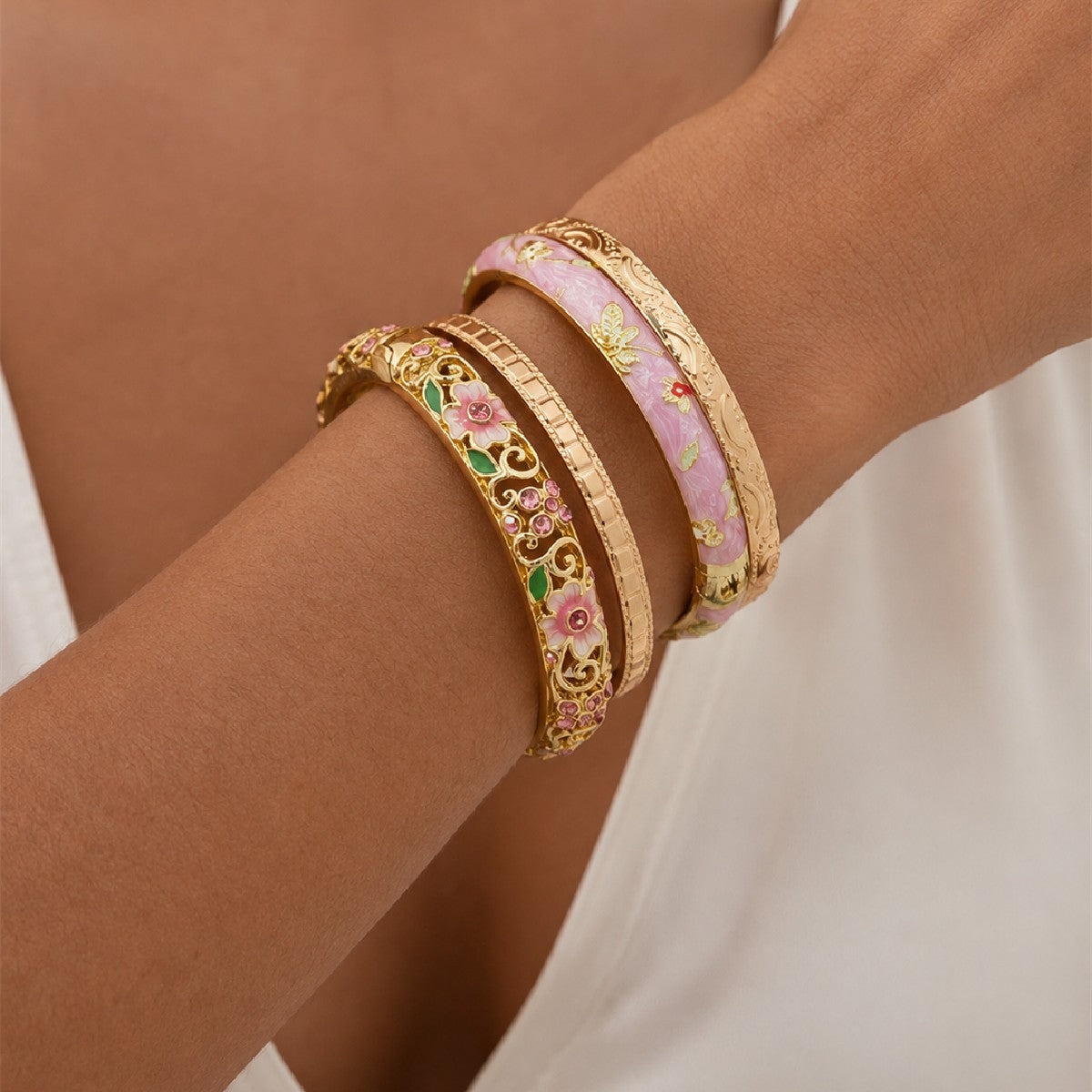 Romantic Enamel Floral Bangle Set