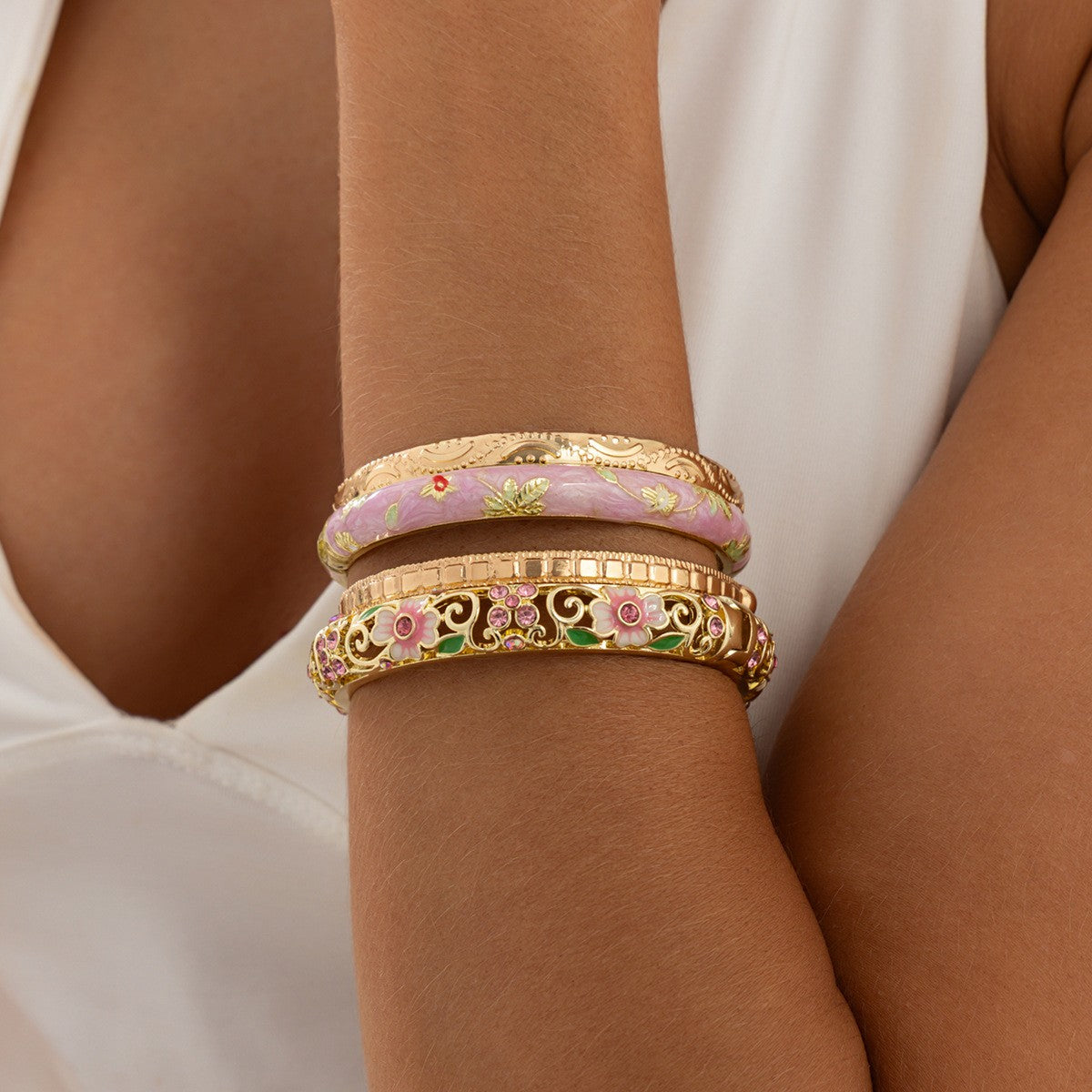 Romantic Enamel Floral Bangle Set