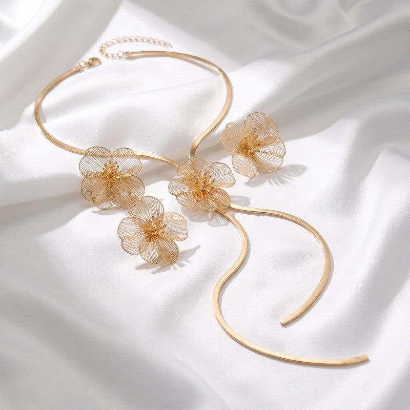 Romantic Floral Lariat Necklace, Ring & Earring Set
