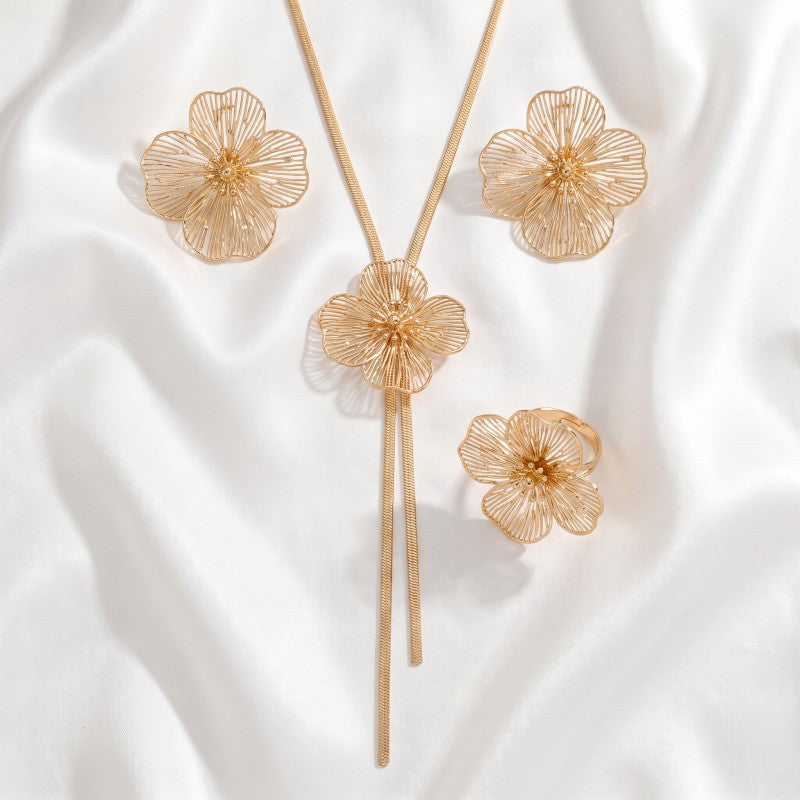 Romantic Floral Lariat Necklace, Ring & Earring Set