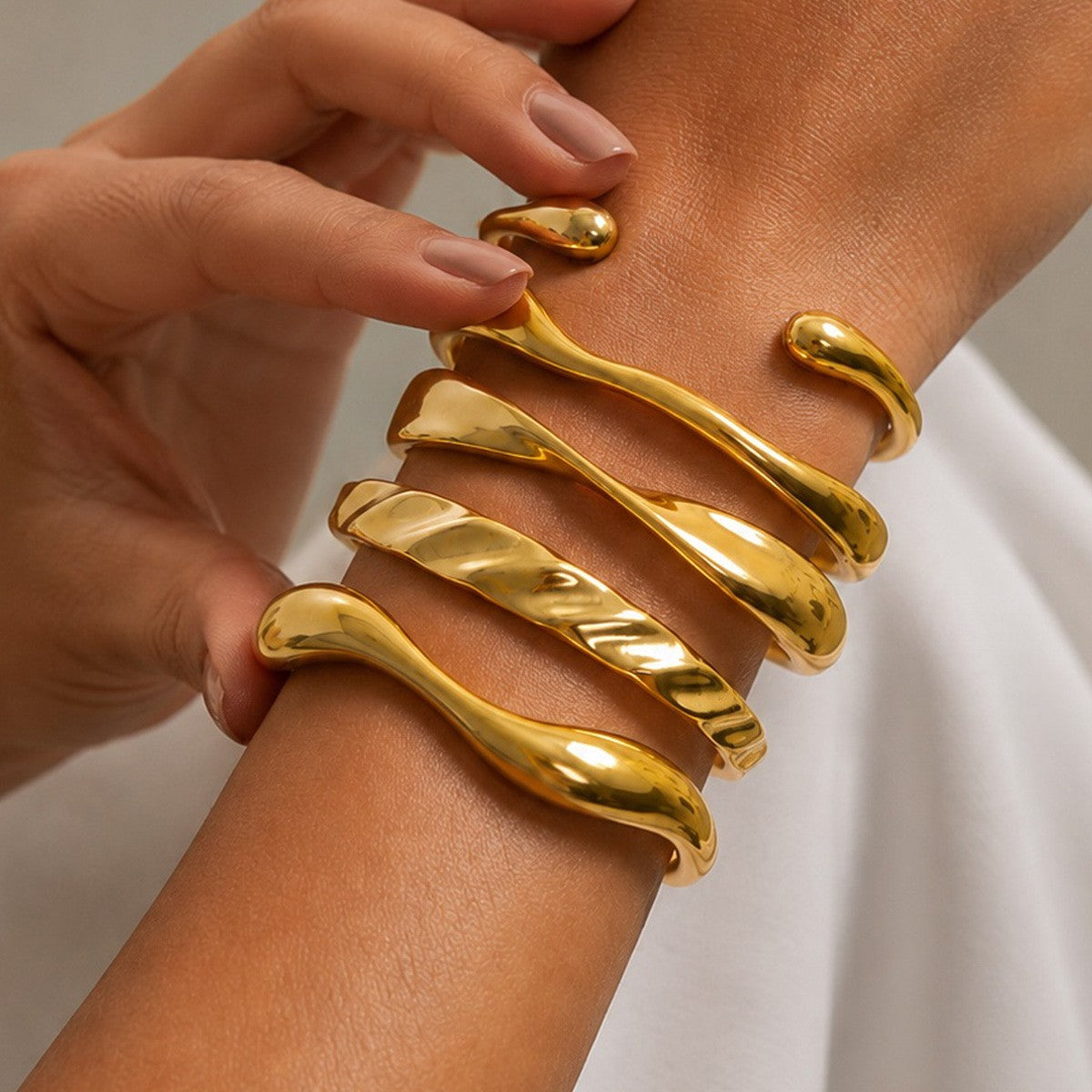 Classy Sculptural Wave Open Cuff Bracelet