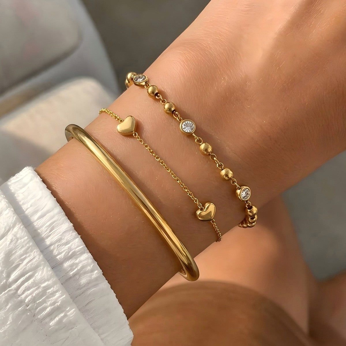 Dainty Gold Beaded Heart Bracelet Set