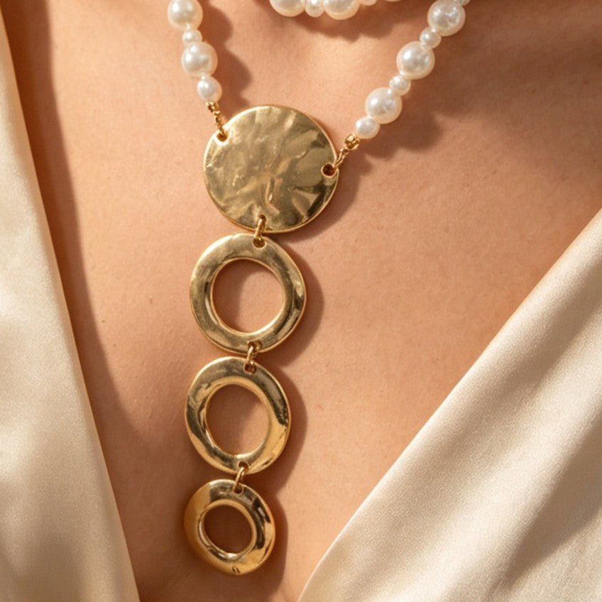 Classy Layered Faux Pearl Geometric Disc Necklace