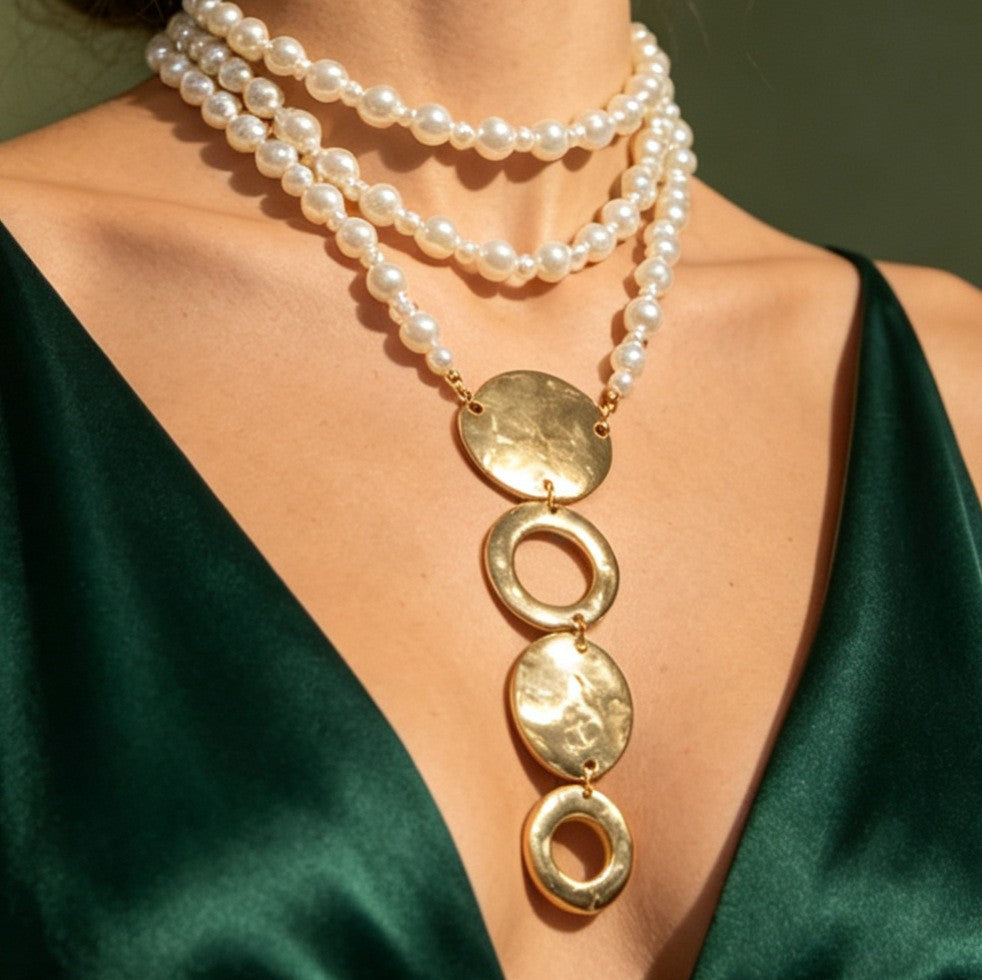 Classy Layered Faux Pearl Geometric Disc Necklace