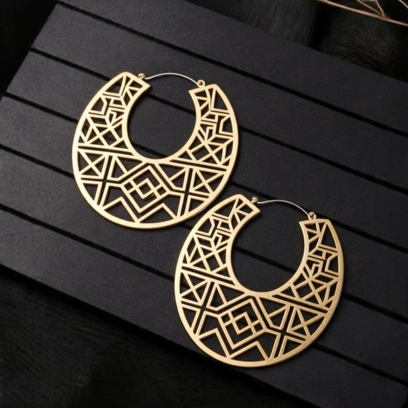 Classy Geometric U-Shaped Hoop Earrings