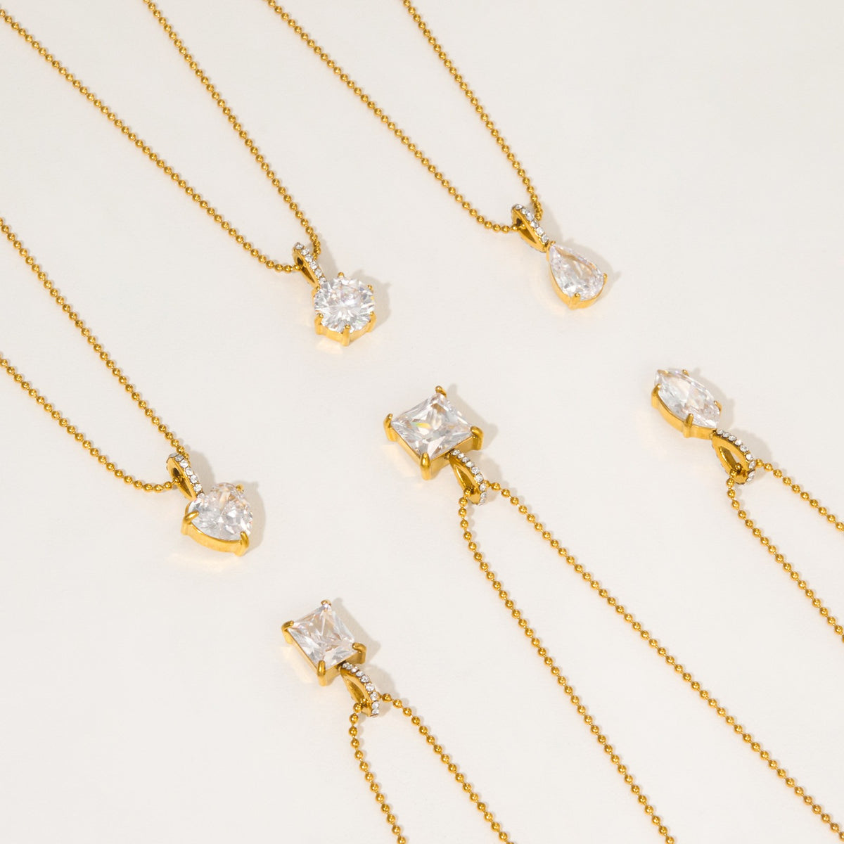 18k Dainty Beaded Geometric Pendant Necklace