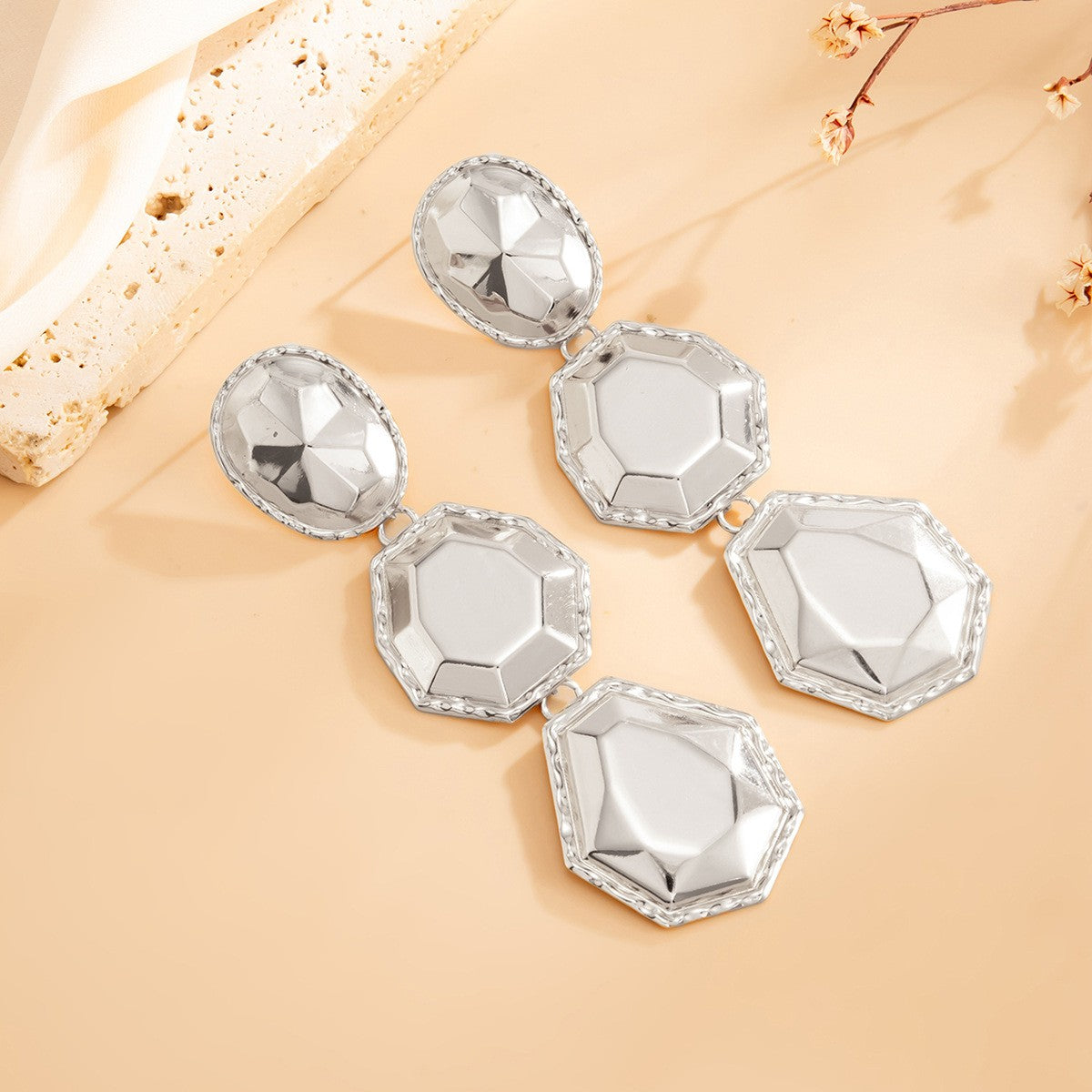 Classy Geometric Faceted Necklace & Earring Set