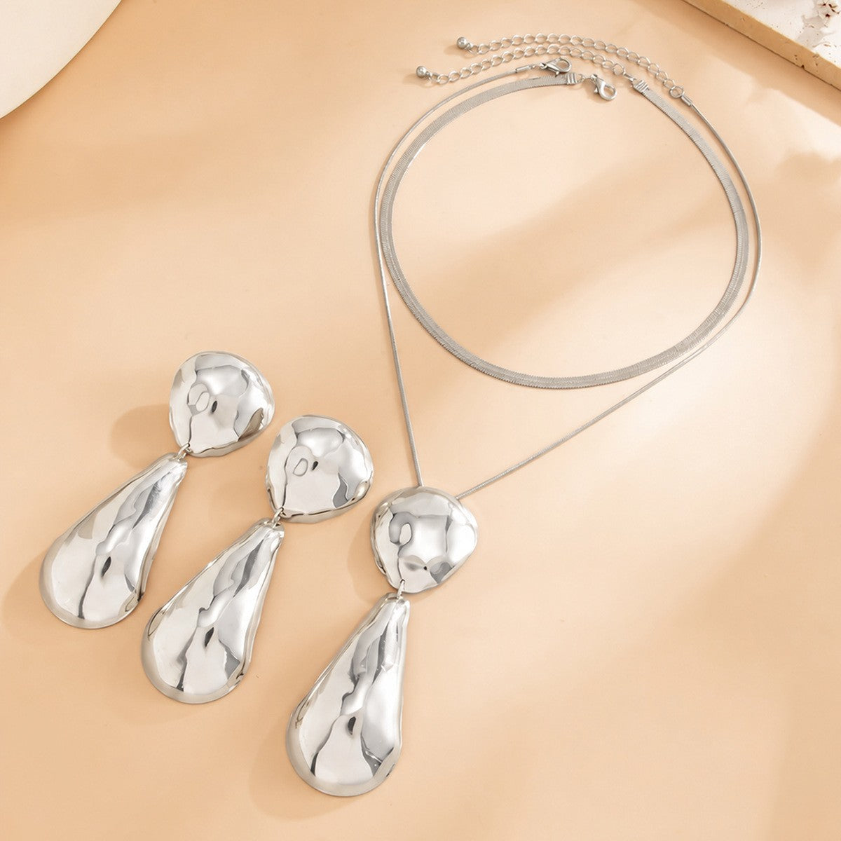 Classy Layered Teardrop Necklace & Earring Set