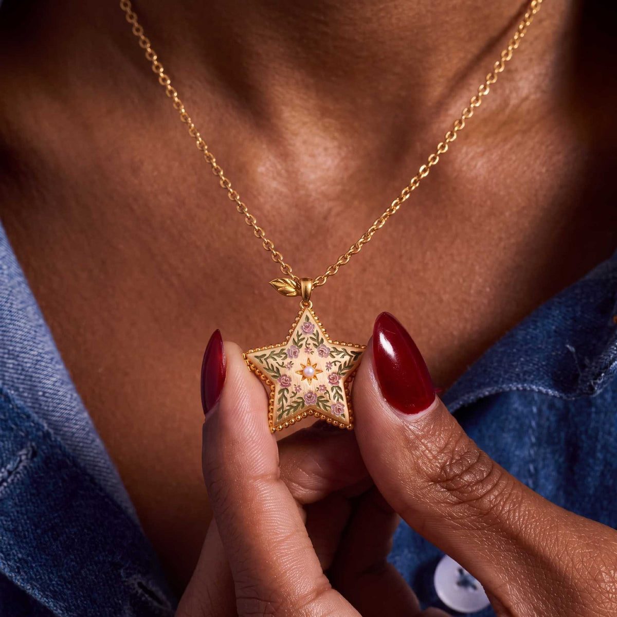 Romantic Enamel Floral Star Necklace