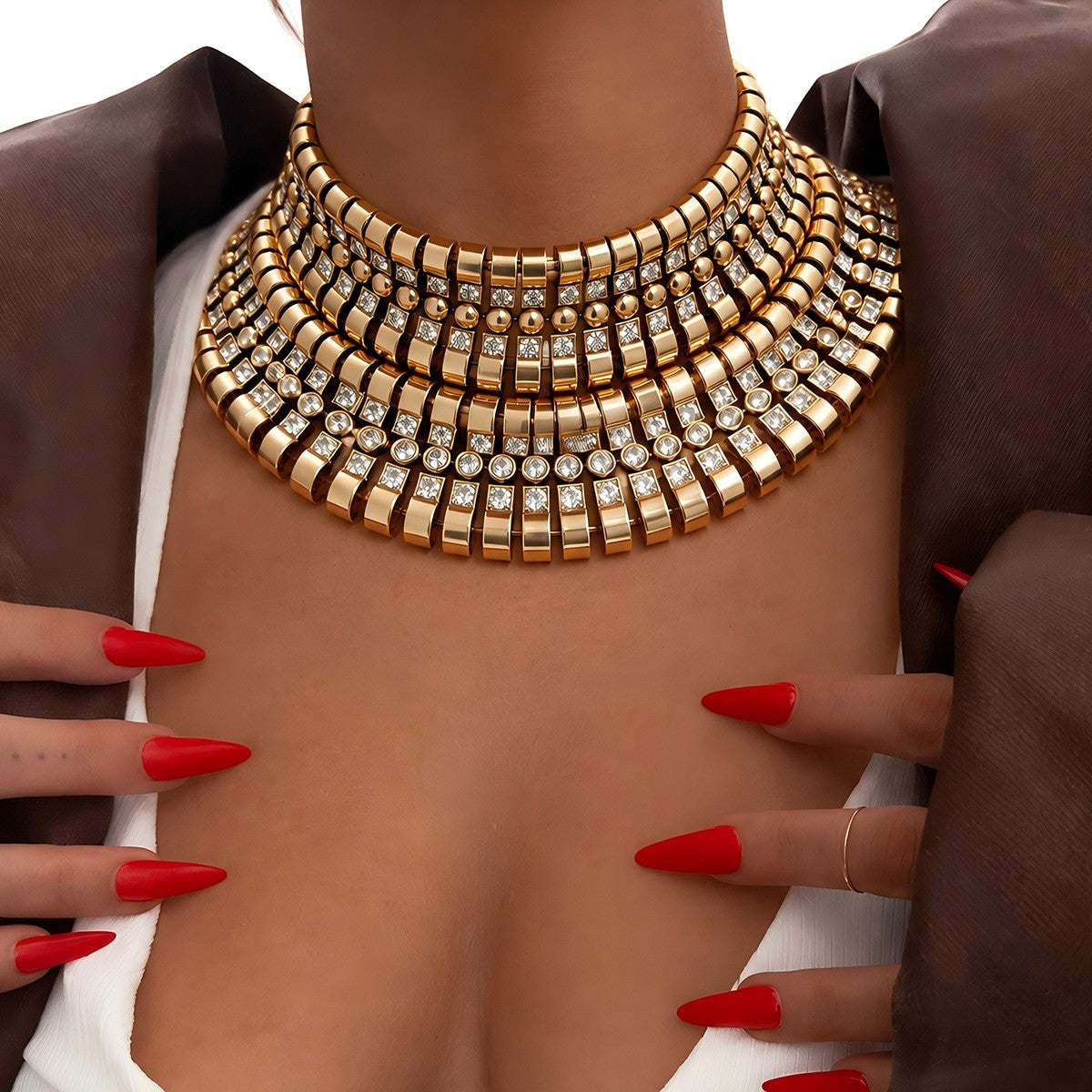 Classy Geometric Rhinestone Collar Necklace