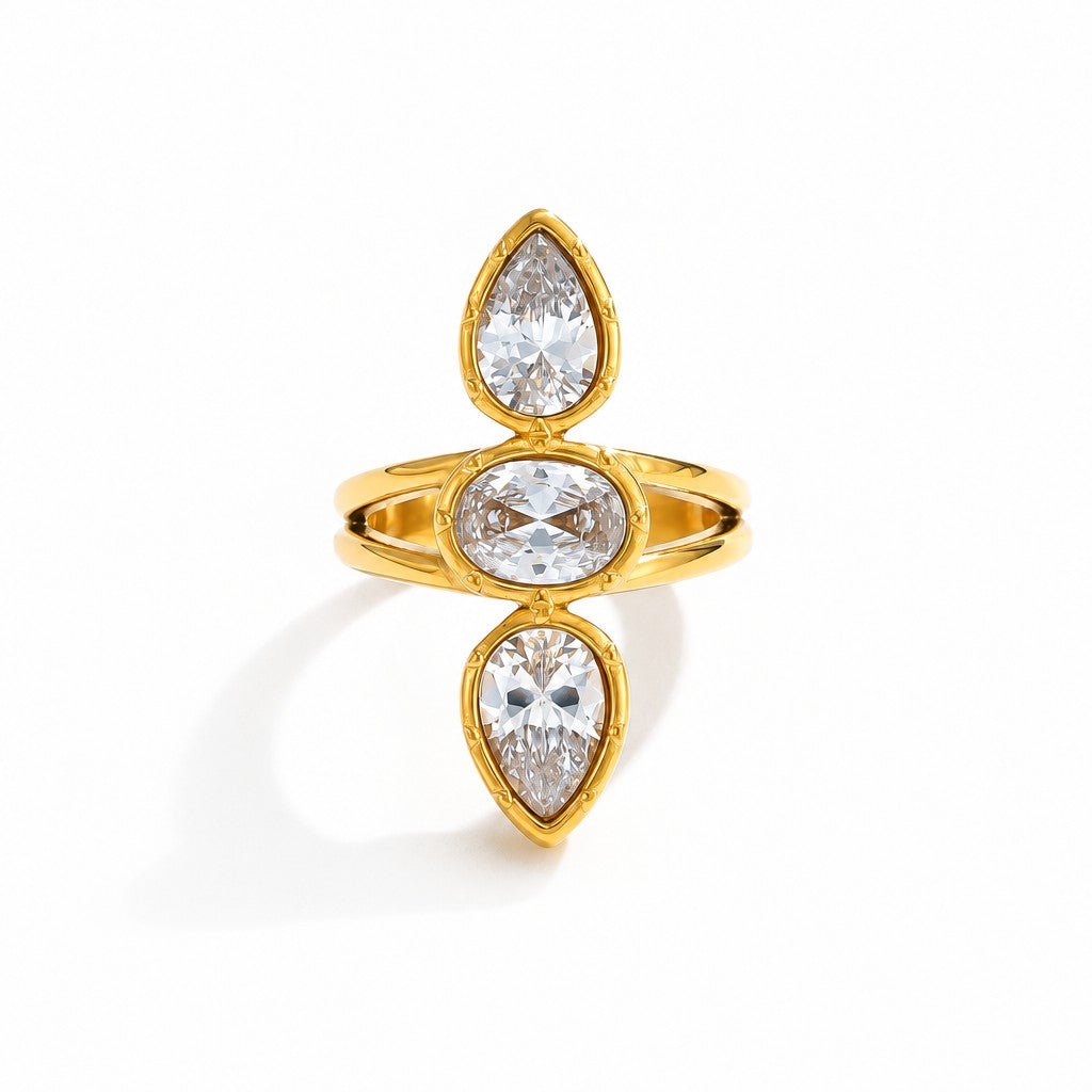 Classy Teardrop Oval Zircon Ring