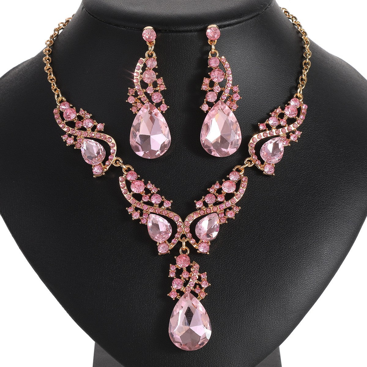 Elegant Vintage Green Leaf Teardrop Necklace & Earring Set