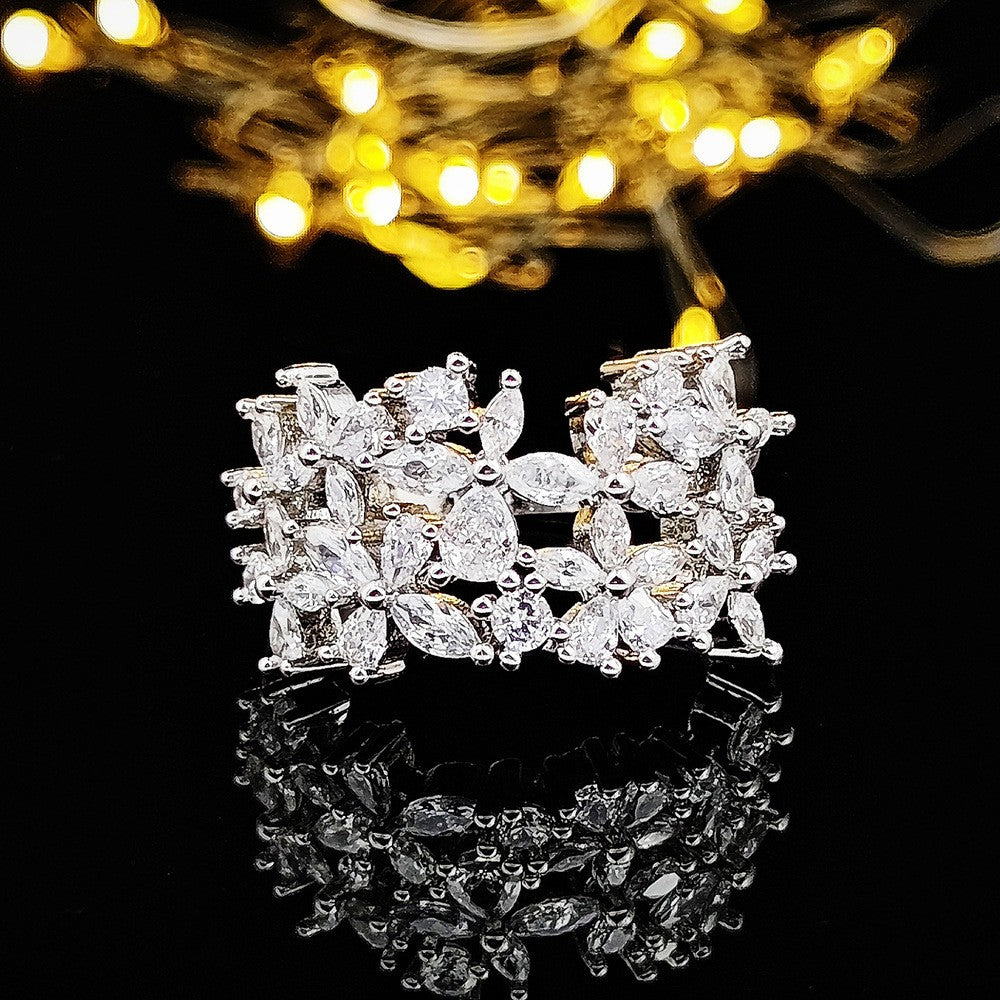 Classy Marquise Zirconia Leaf Cluster Ring