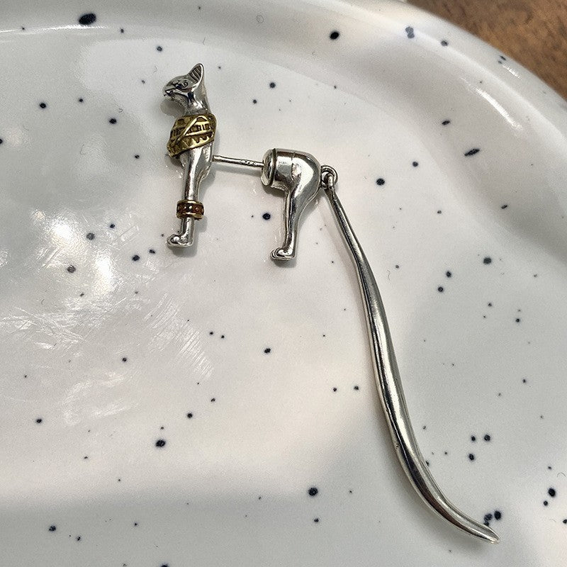 Classy Two-Tone Cat Stud Earrings