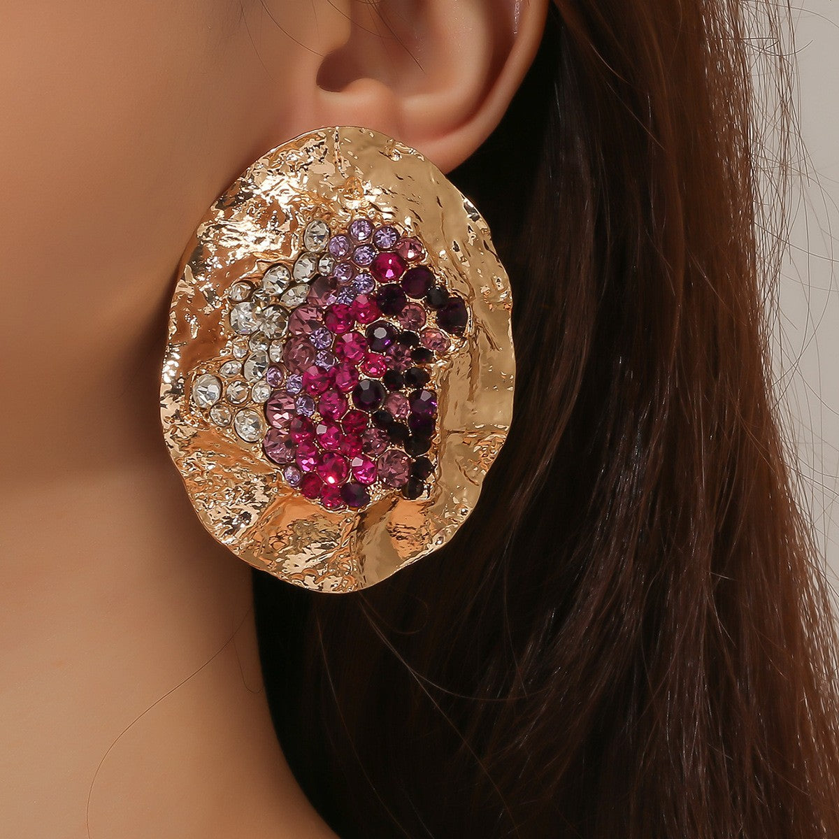 Classy Hammered Oval Rhinestone Stud Earrings