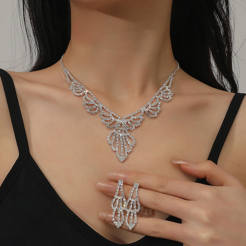 Elegant Rhinestone Floral Necklace & Earring Set