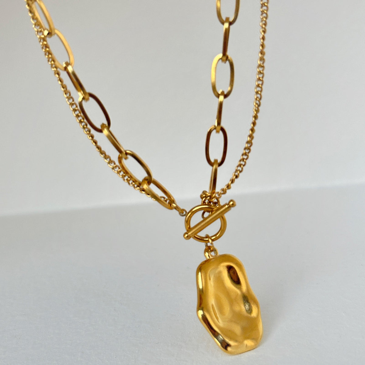 Classy Irregular Baroque OT Toggle Necklace
