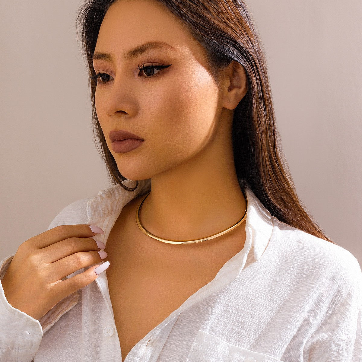 Classy Polished Geometric Collar Necklace