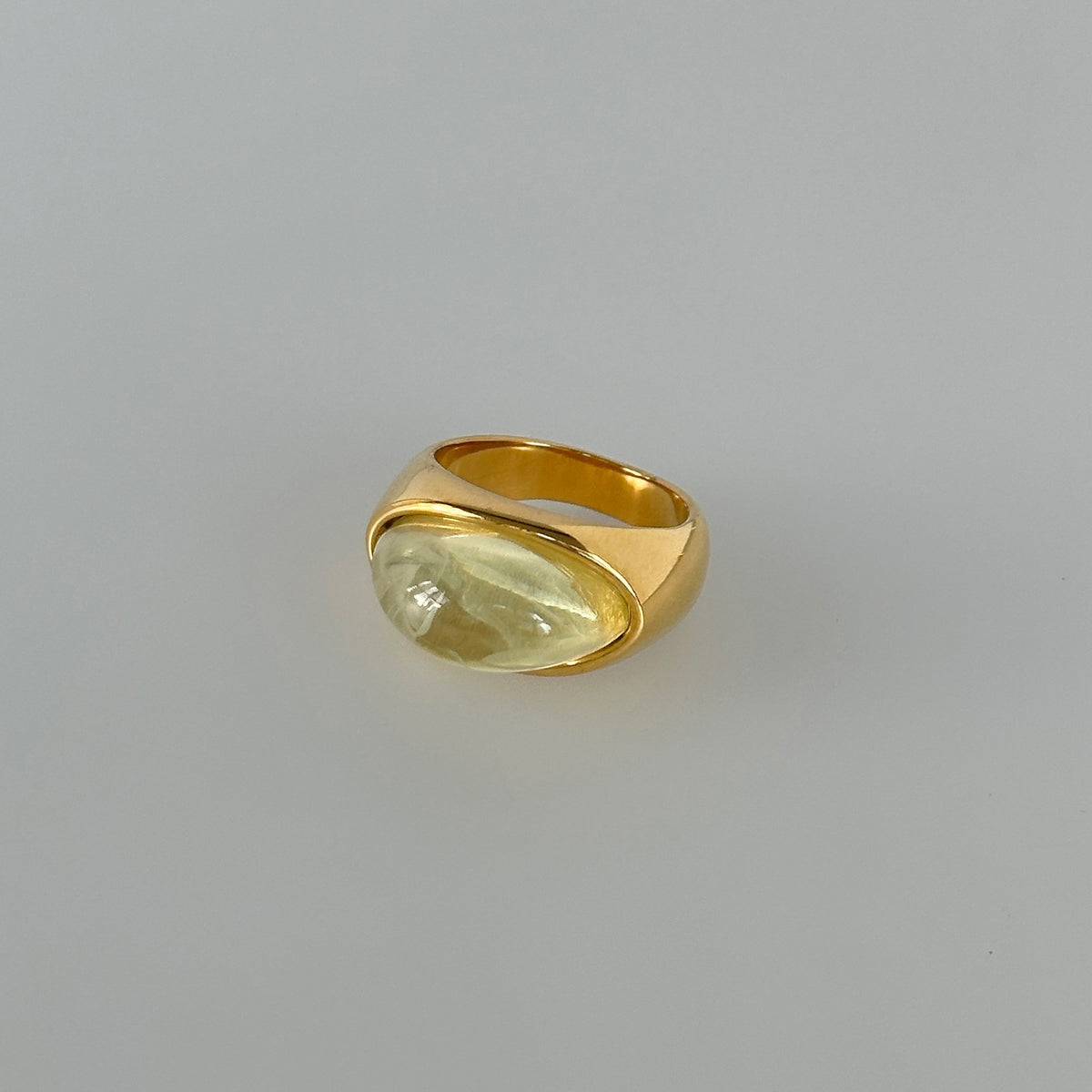 14k Elegant Translucent Resin Signet Ring