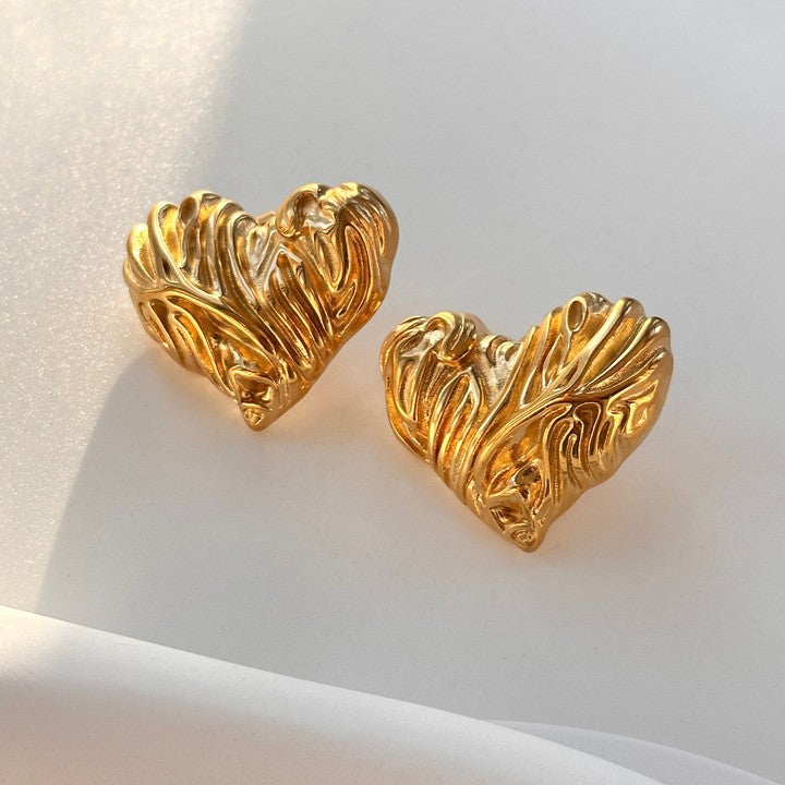 Vintage Textured Heart Necklace and Earring Set