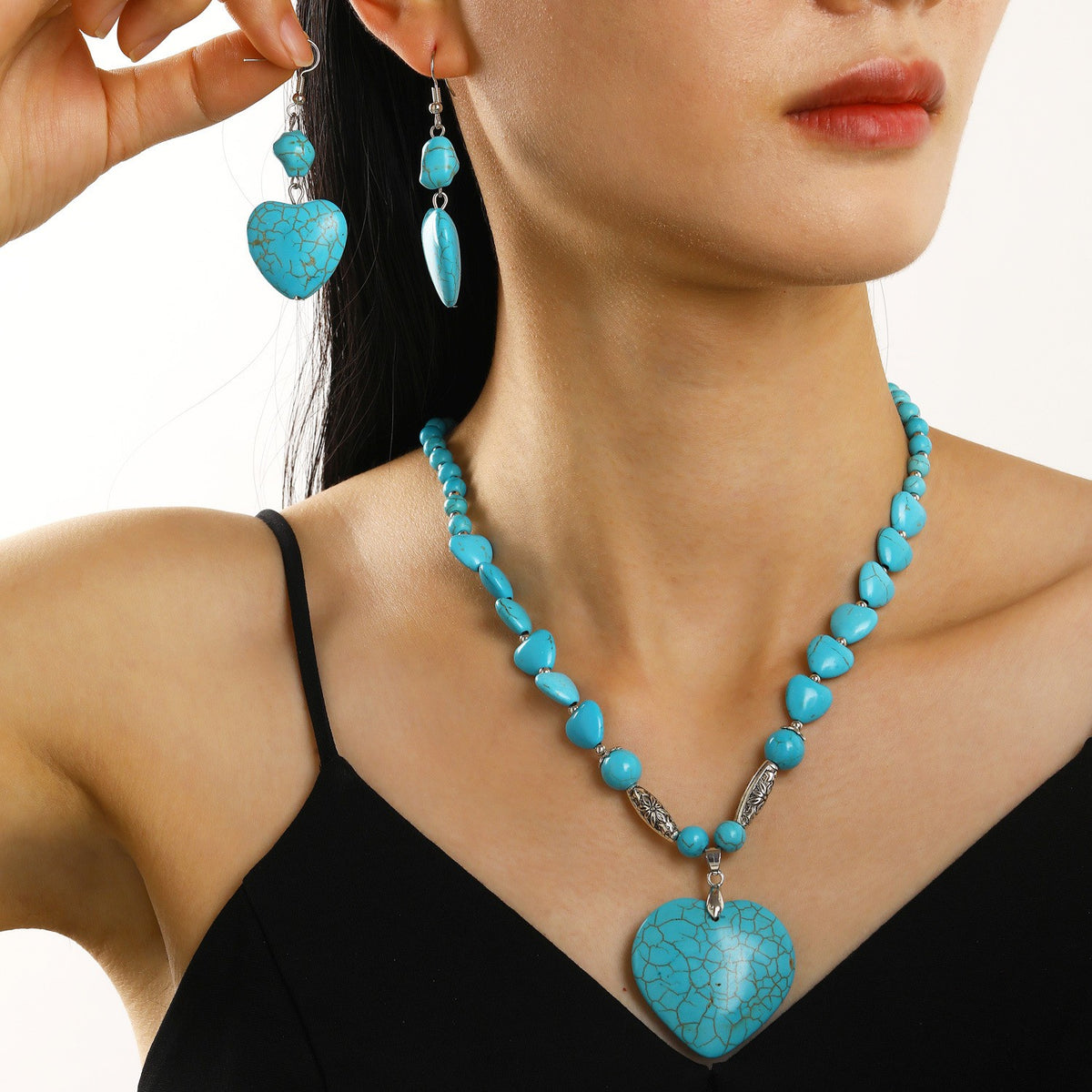 Boho Turquoise Heart Necklace and Earring Set