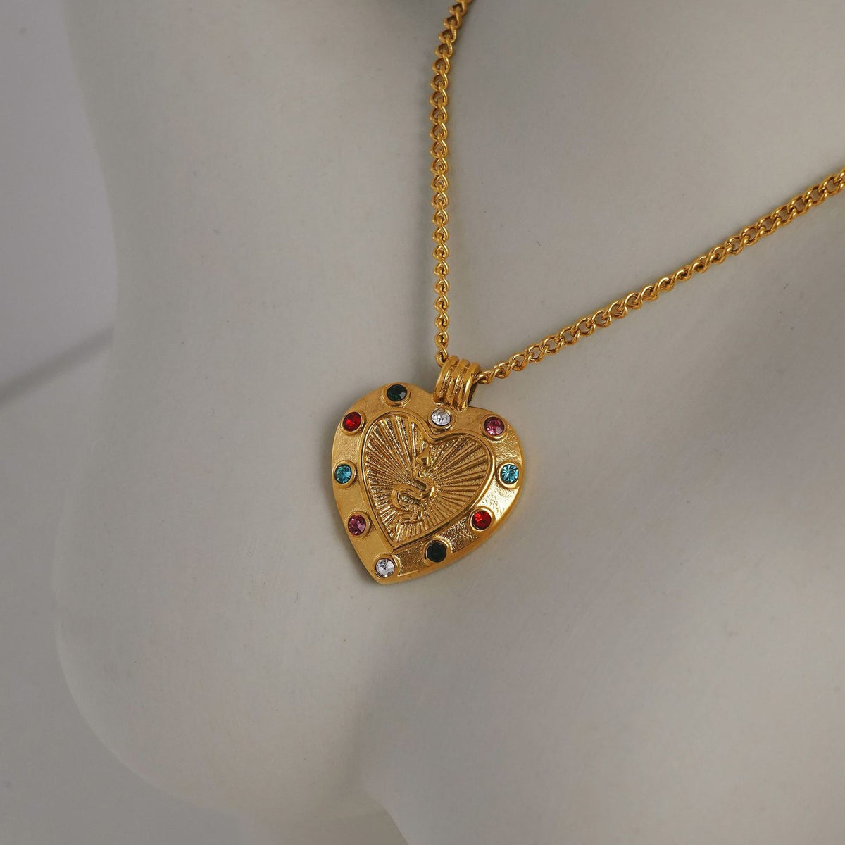 18k Vintage Heart Snake Necklace