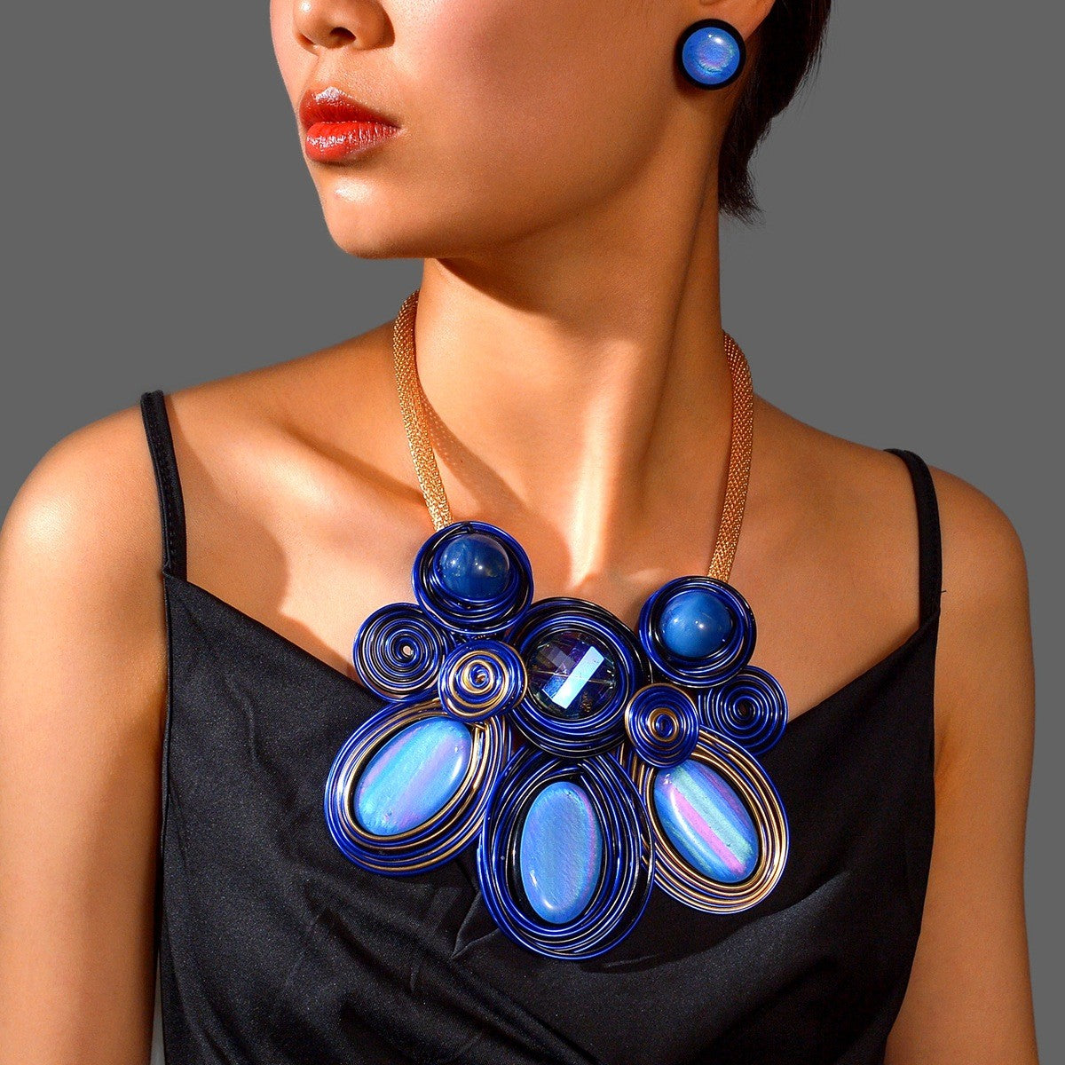 Classy Blue Wire Wrapped Spiral Necklace & Earring Set