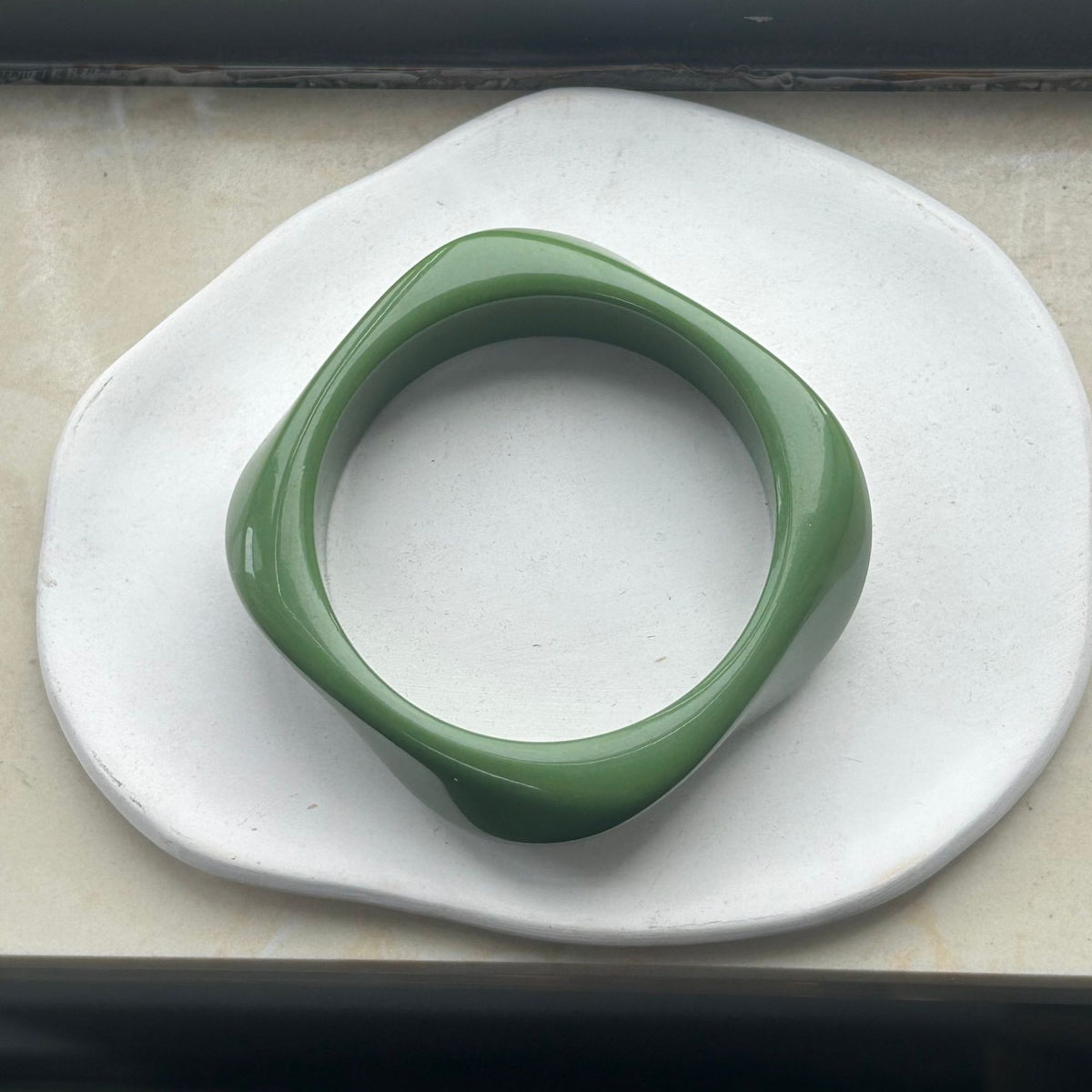 Classy Marbled Geometric Resin Bangle Set