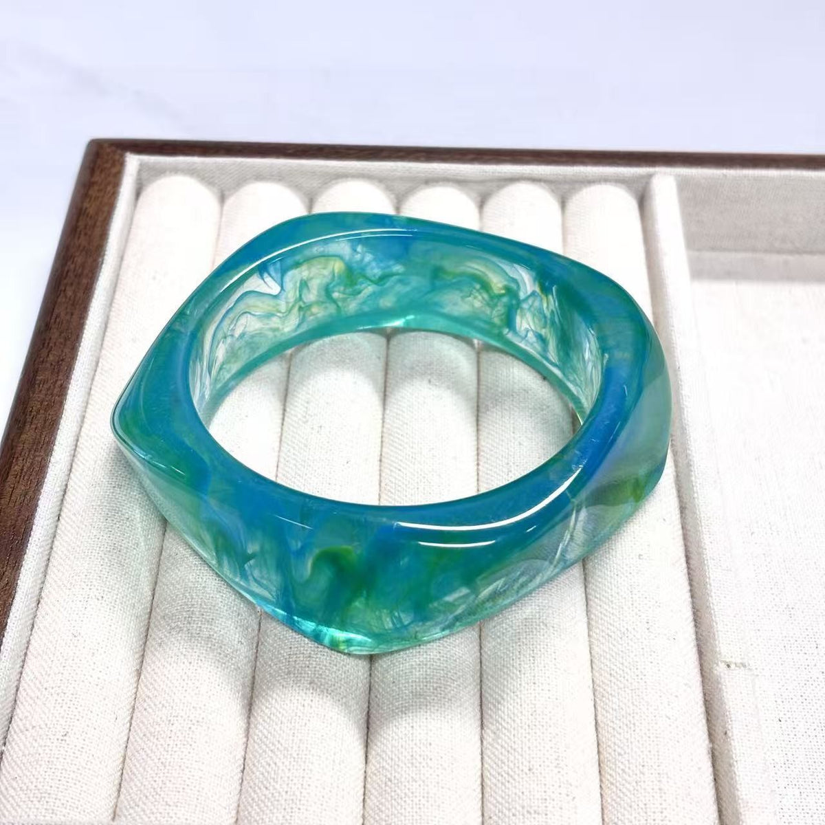 Classy Marbled Geometric Resin Bangle Set