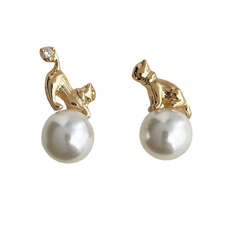 Dainty Cat Pearl Stud Earrings