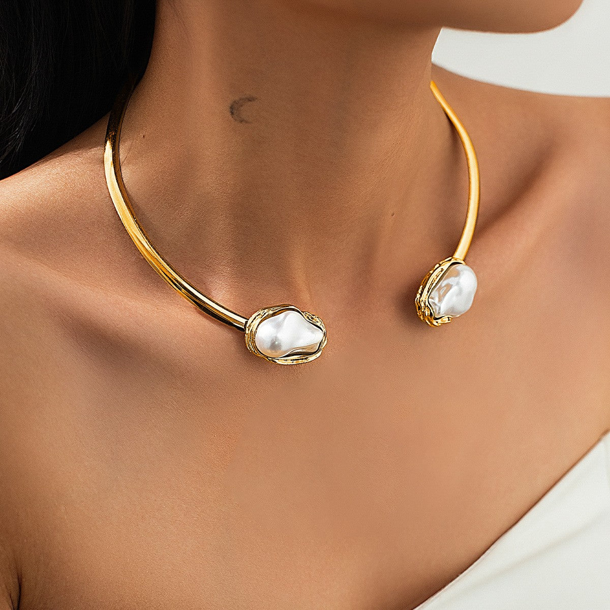 Classy Faux Pearl Collar Necklace, Bracelet & Ring Set
