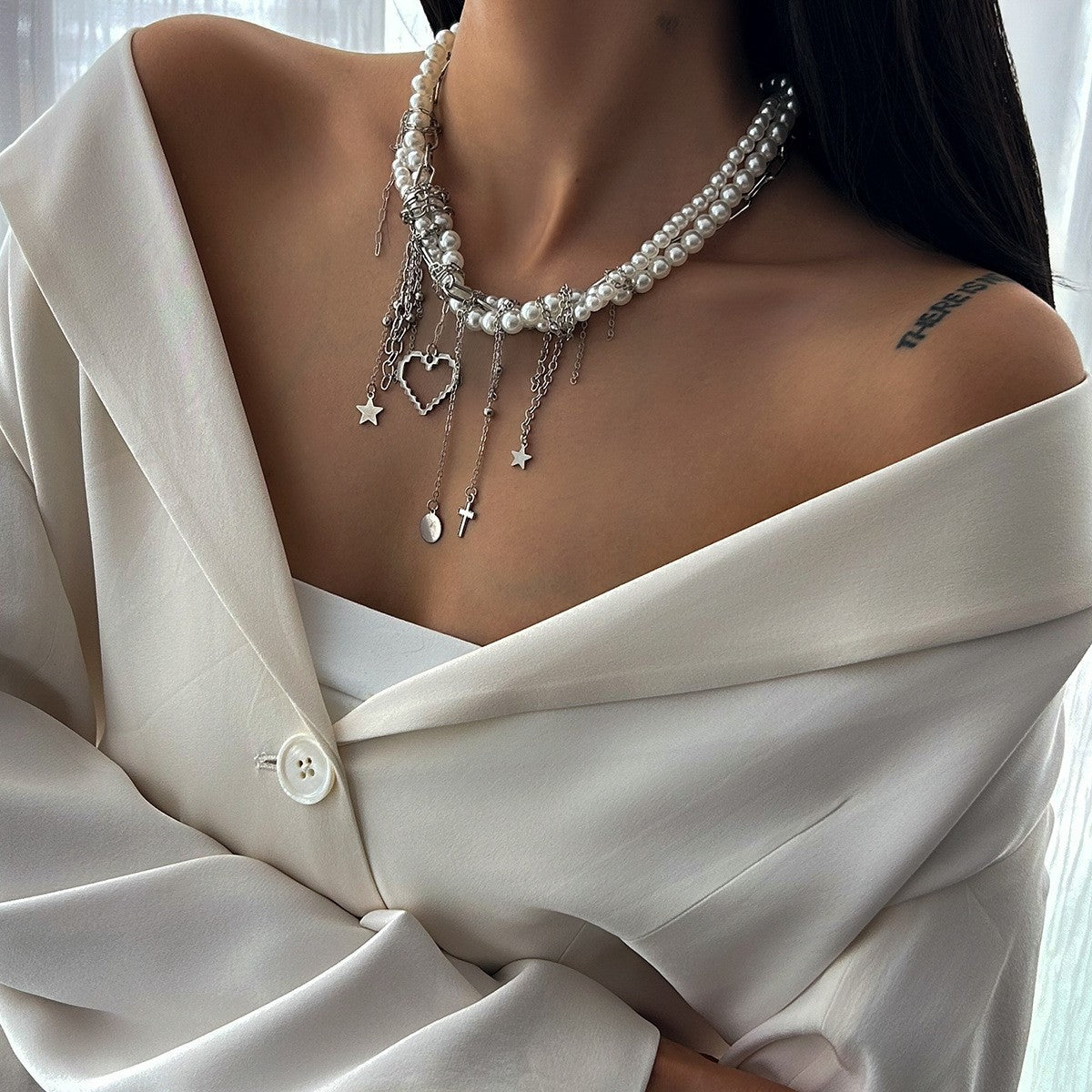 Edgy Layered Faux Pearl Tassel Necklace
