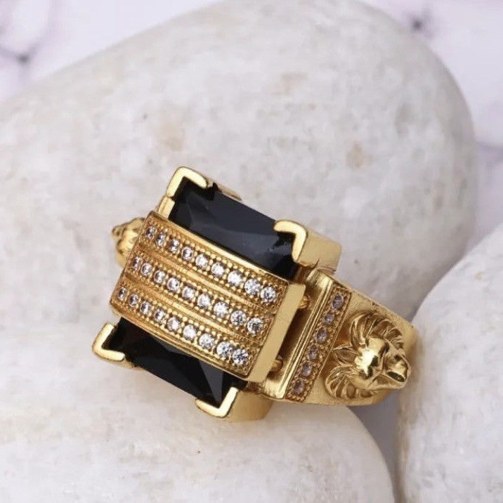 Classy Lion Head Black Stone Ring