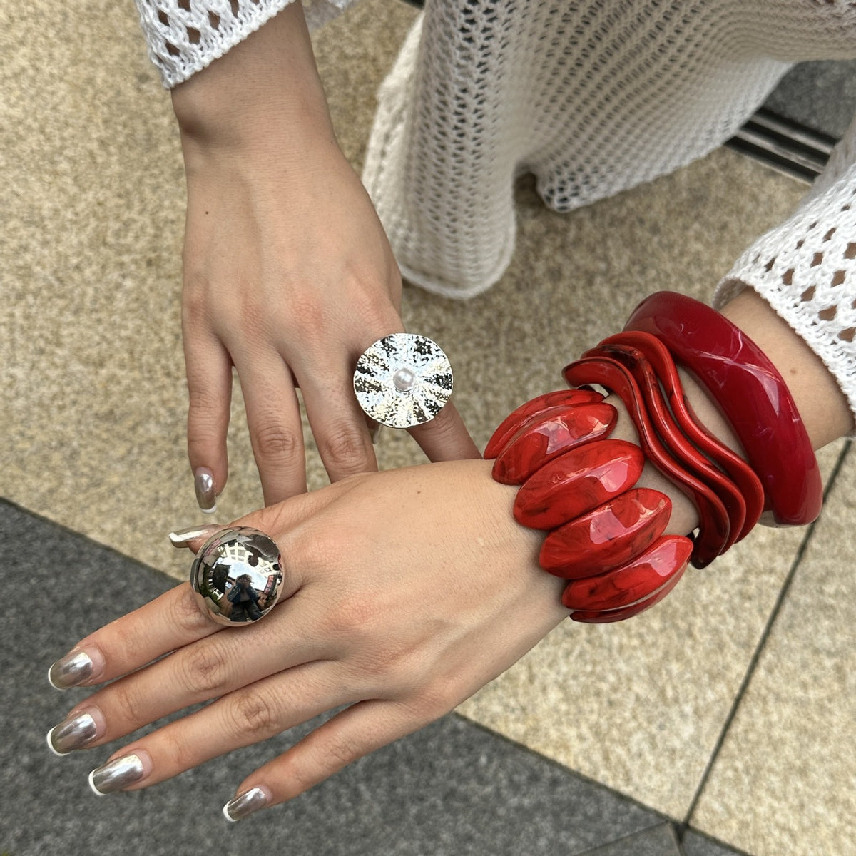 Classy Red Geometric Resin Bangle Set