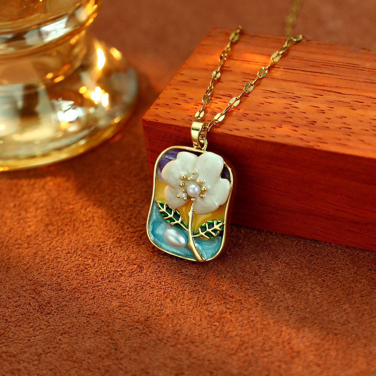 Vintage Inspired Enamel Floral Pearl Necklace