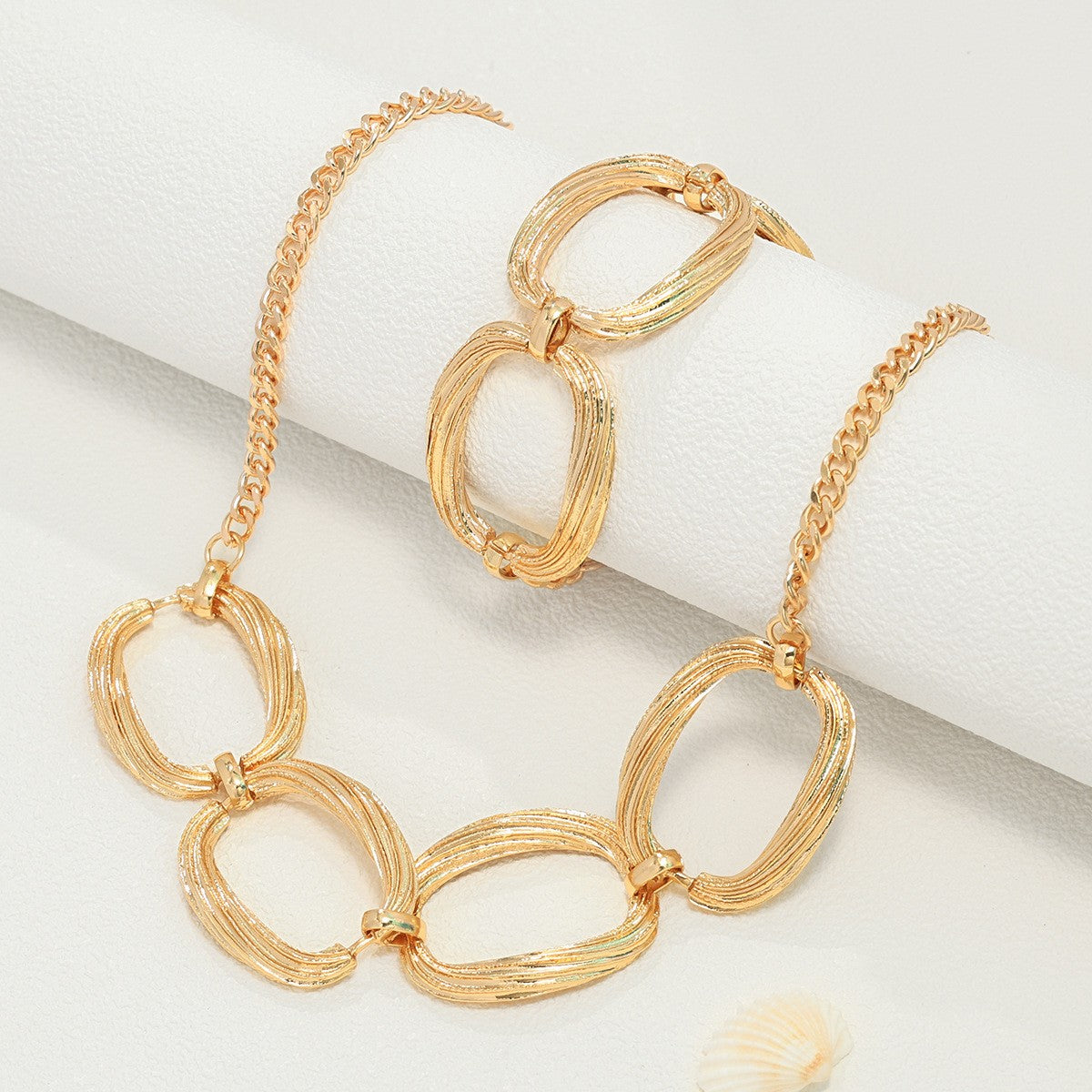 Classy Textured Oval Link Necklace & Bracelet Set