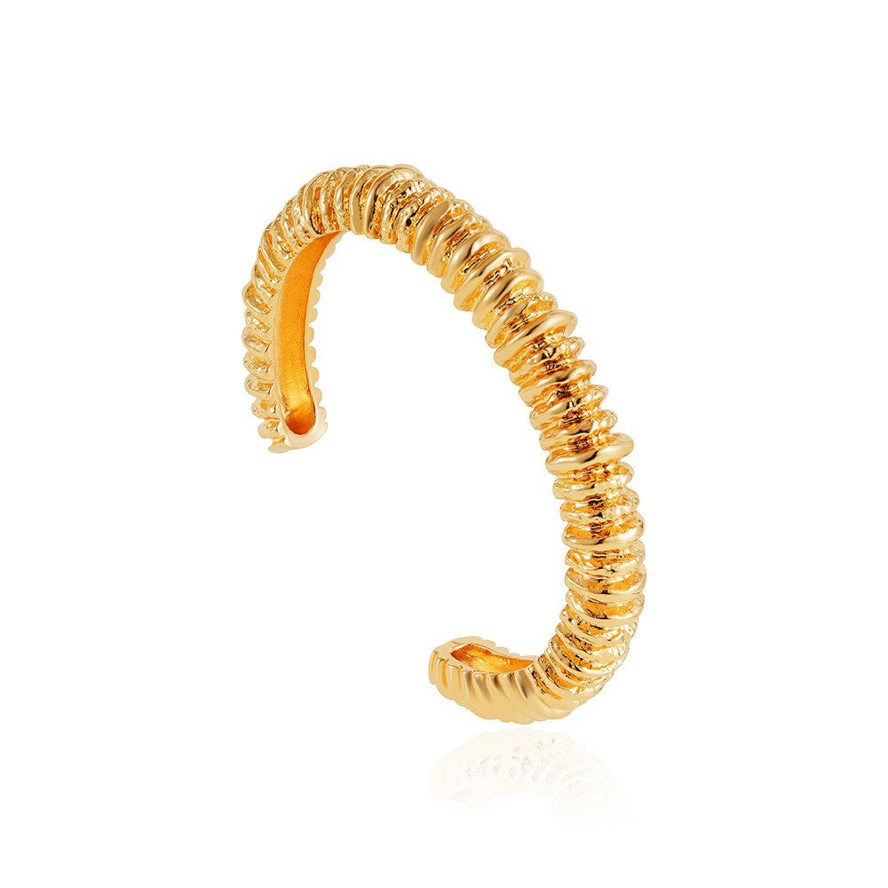 18k Vintage Ribbed Open Cuff Bracelet