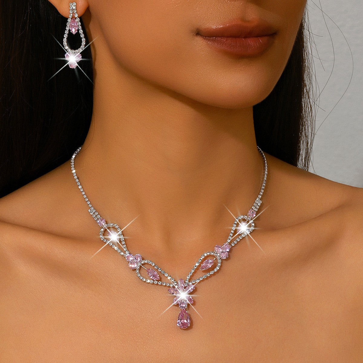 Elegant Rhinestone Star Necklace & Earring Set