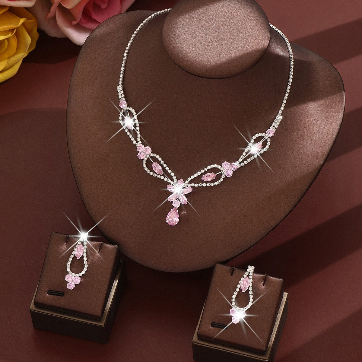 Elegant Rhinestone Star Necklace & Earring Set