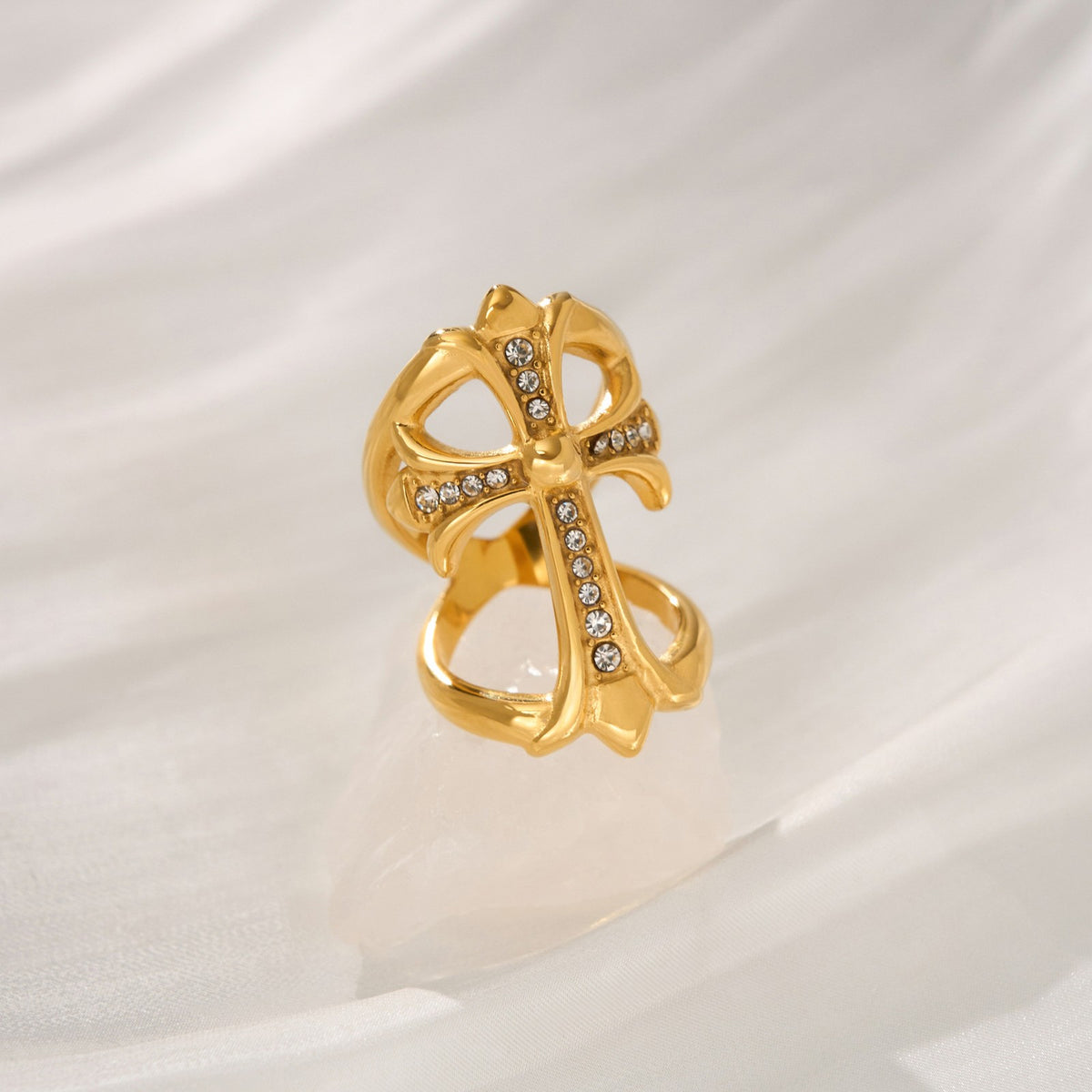 14k Classy Cross Crown Statement Ring