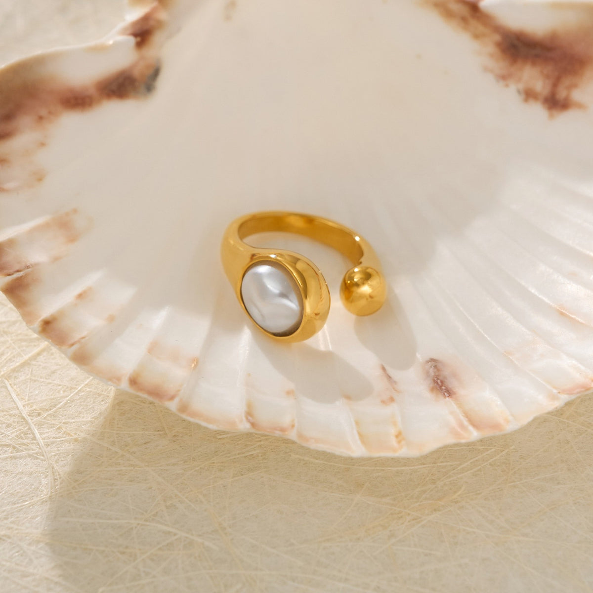 18k Boho Geometric Pearl Ring Set