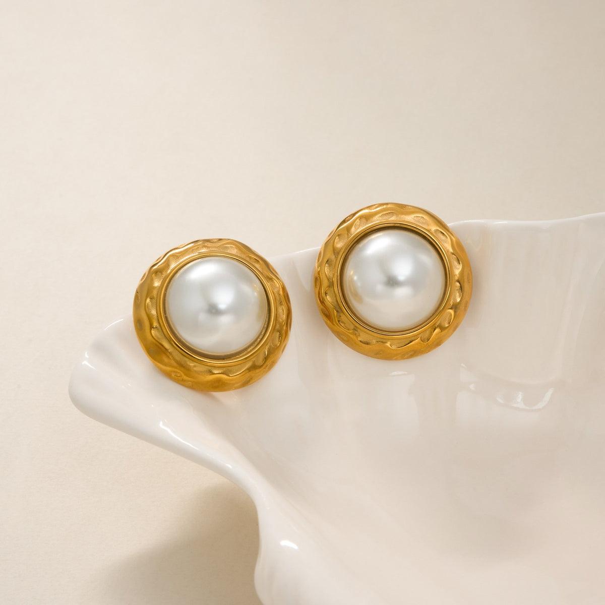 18k Vintage Textured Faux Pearl Stud Earrings
